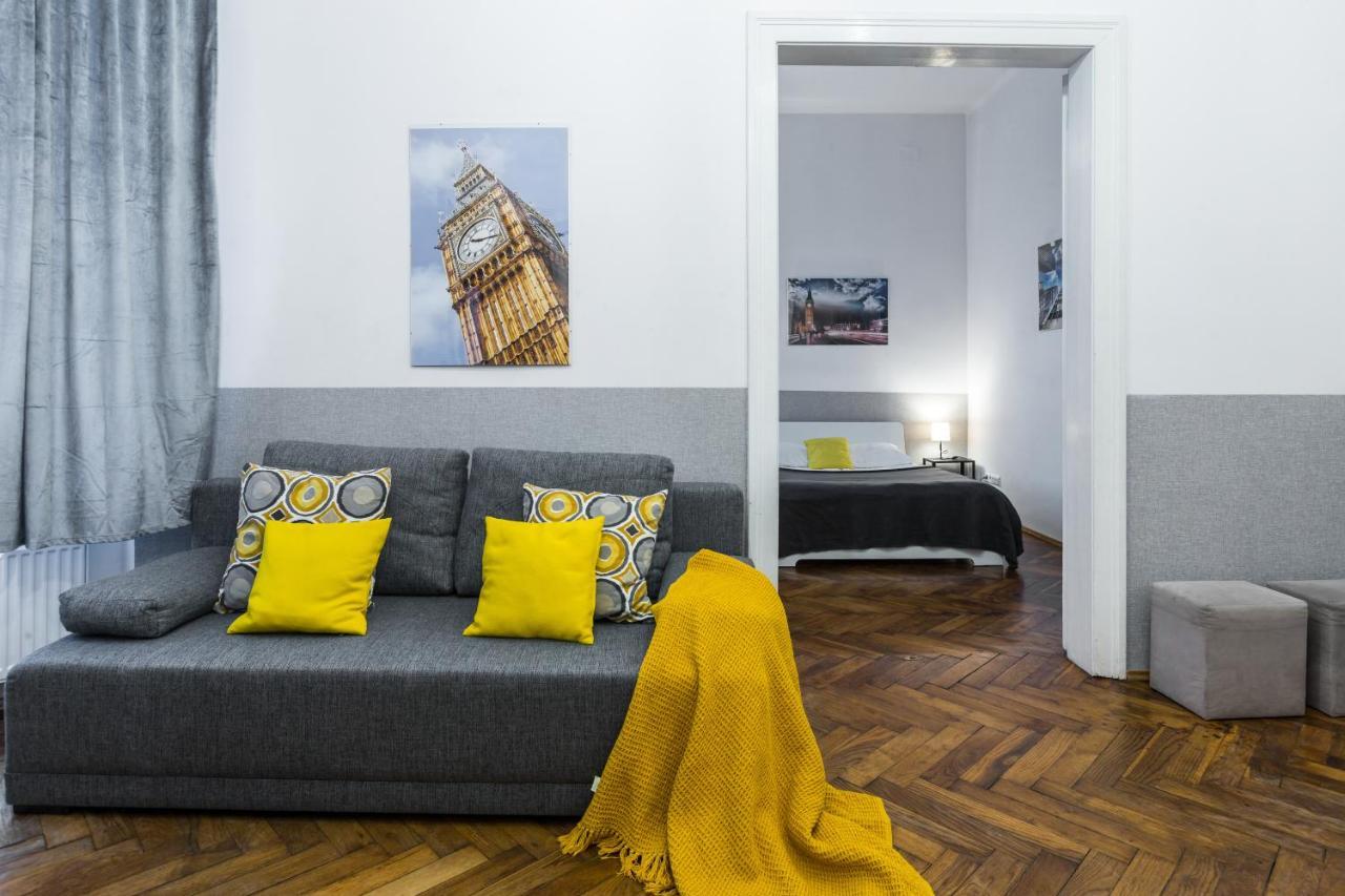 Wawel Cracow Old City Apartments - Friendhouse Apartments Krakow Exterior photo